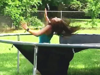 Funny Instant Karma eșuează!🤣 - video