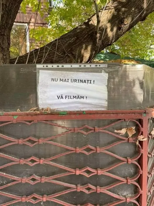 Nu mai urinați!