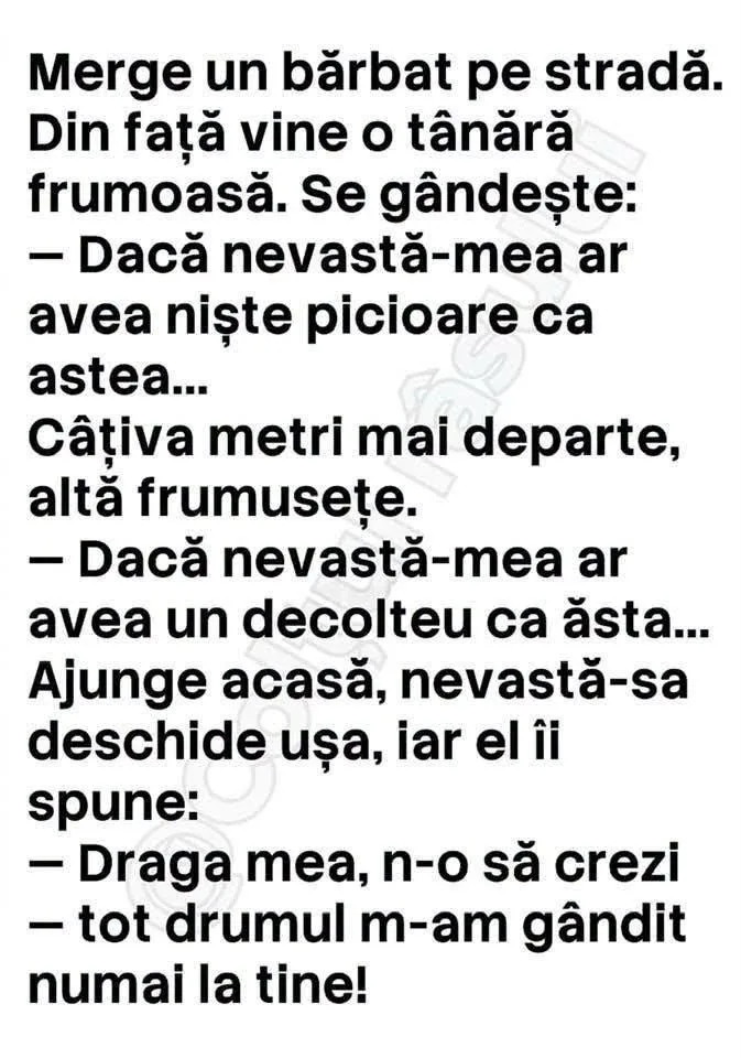 Merge un bărbat pe stradă...